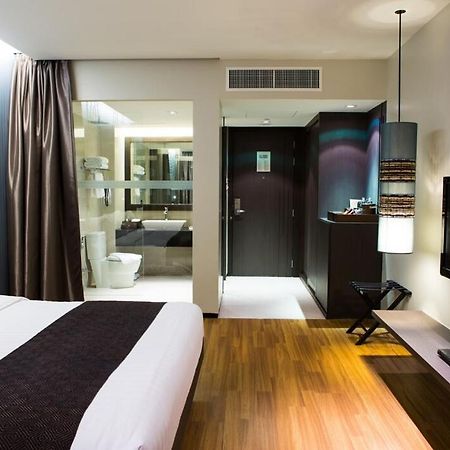 Hotel Sp Residency Near International Igi Airport Delhi Нью-Дели Экстерьер фото